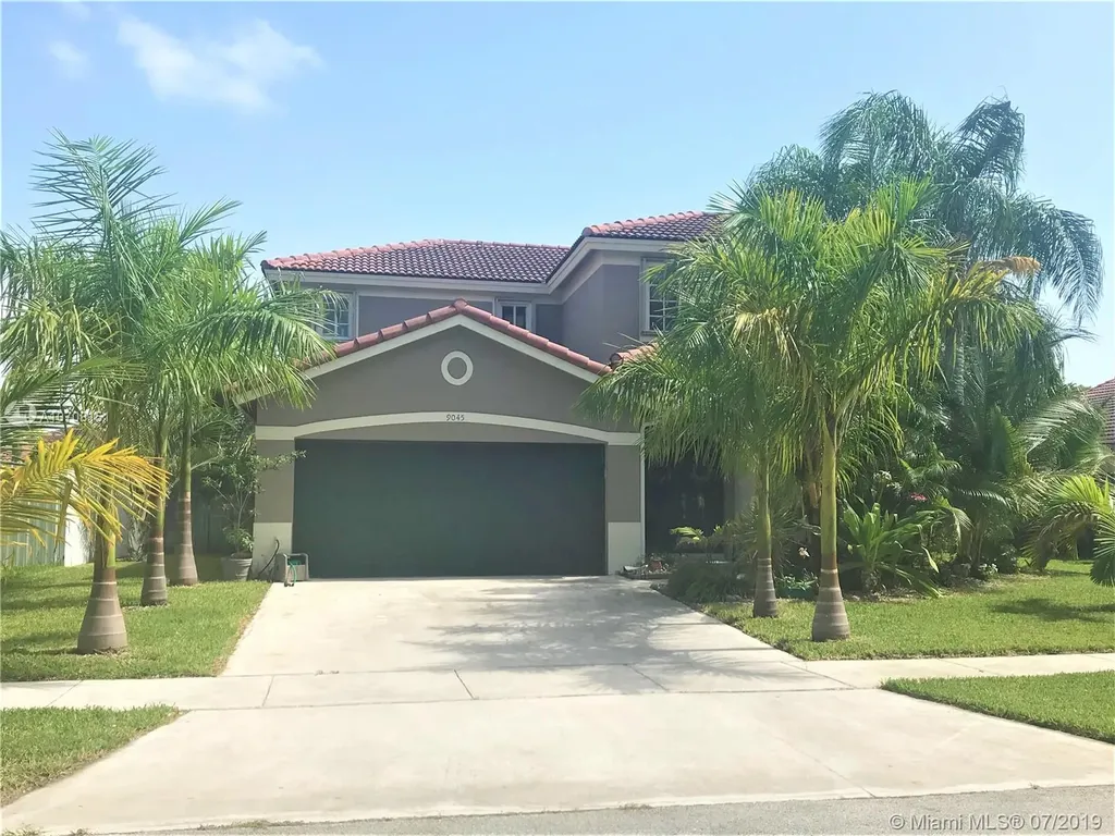 9045 SW 213th Street Cutler Bay FL 33189