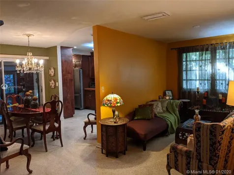 618 Minorca Avenue Coral Gables FL 33134