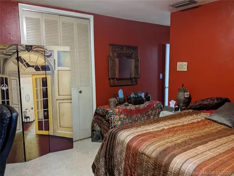 618 Minorca Avenue Coral Gables FL 33134