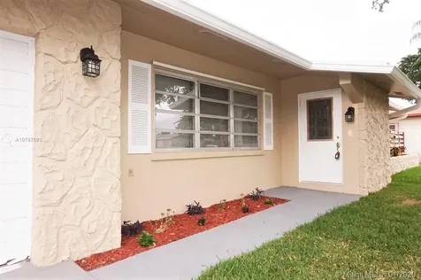 11311 NW 23rd Street Pembroke Pines FL 33026