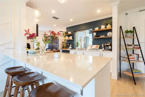 5515 Mckinley Street Hollywood FL 33021