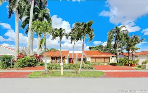 2411 SW 124th Avenue Miami FL 33175