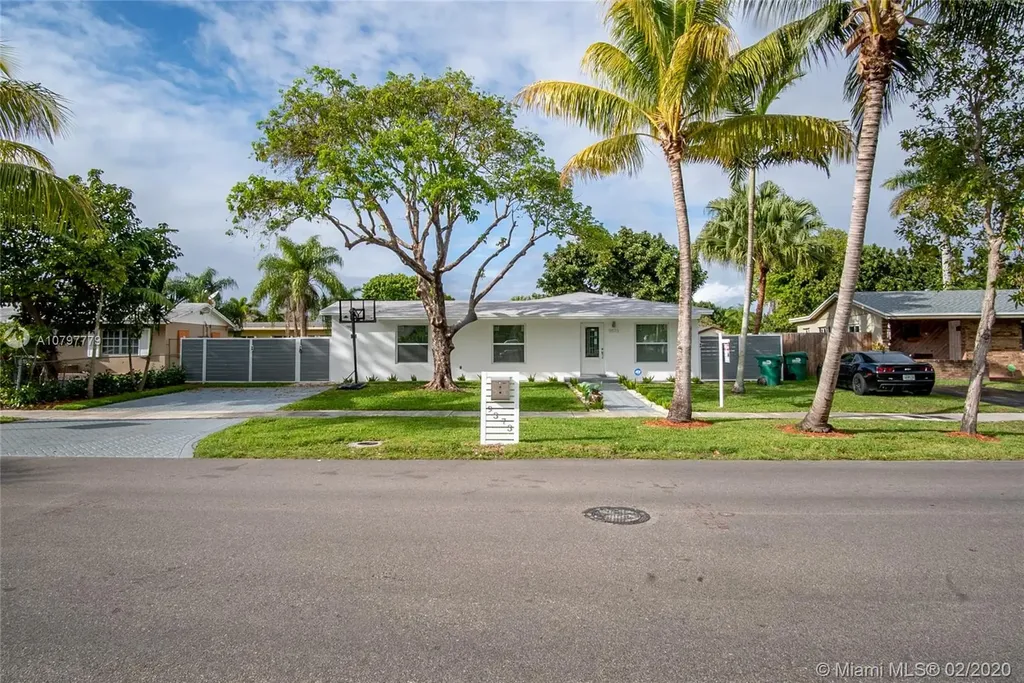 9373 Sterling Drive Cutler Bay FL 33157