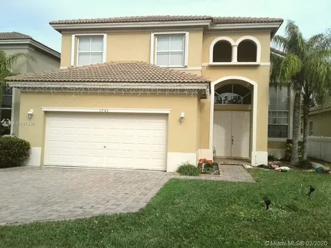 3743 NE 19th Street Homestead FL 33033