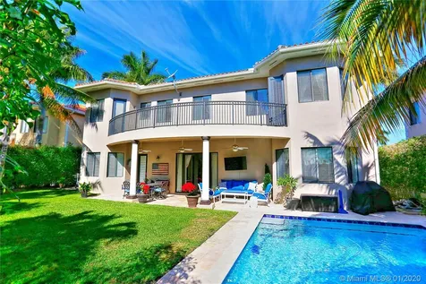 7876 SW 194th Street Cutler Bay FL 33157