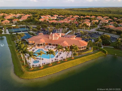 7876 SW 194th Street Cutler Bay FL 33157