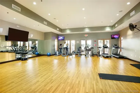 7876 SW 194th Street Cutler Bay FL 33157