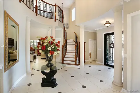 7876 SW 194th Street Cutler Bay FL 33157