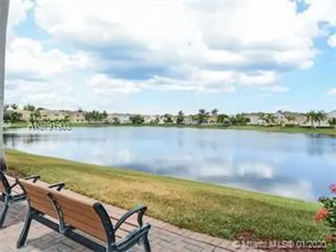 1115 Queen Palm Court Hollywood FL 33019