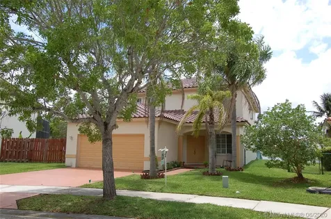 20517 SW 2nd Street Pembroke Pines FL 33029