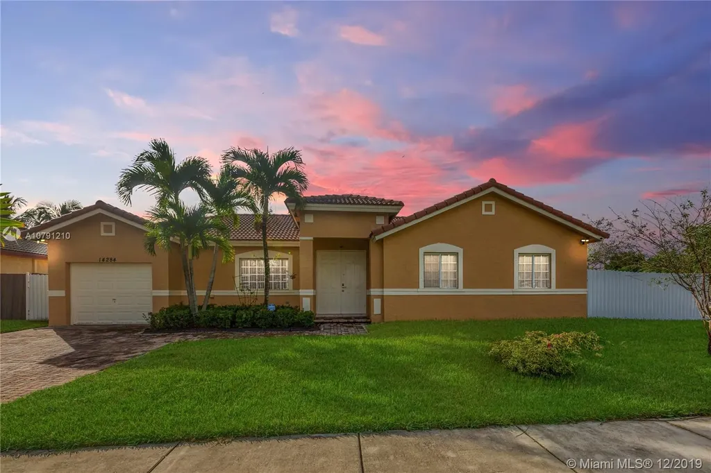 14284 SW 293rd Terrace Homestead FL 33033
