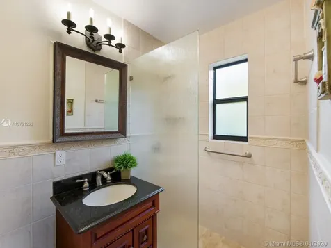 531 Sevilla Avenue Coral Gables FL 33134