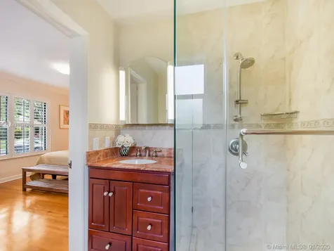 531 Sevilla Avenue Coral Gables FL 33134