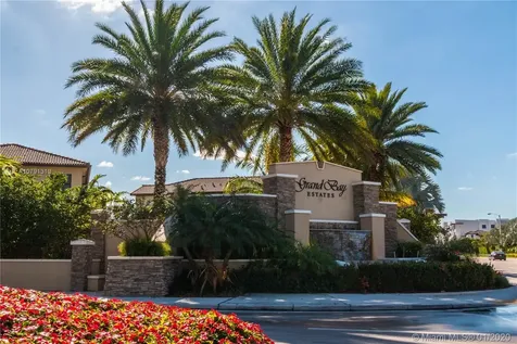 9954 NW 87th Terrace Doral FL 33178