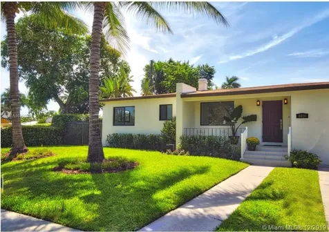 8820 NW 12th Avenue Miami FL 33150