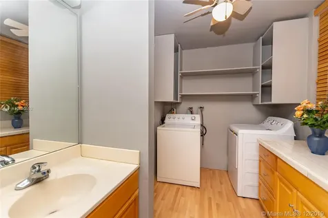 551 Falcon Avenue Miami Springs FL 33166