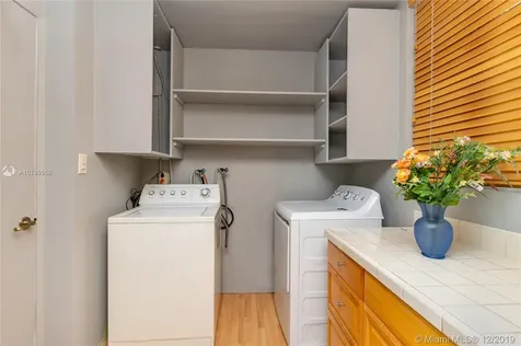 551 Falcon Avenue Miami Springs FL 33166