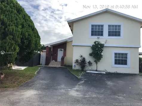 962 NW 106th Avenue Circle Miami FL 33172