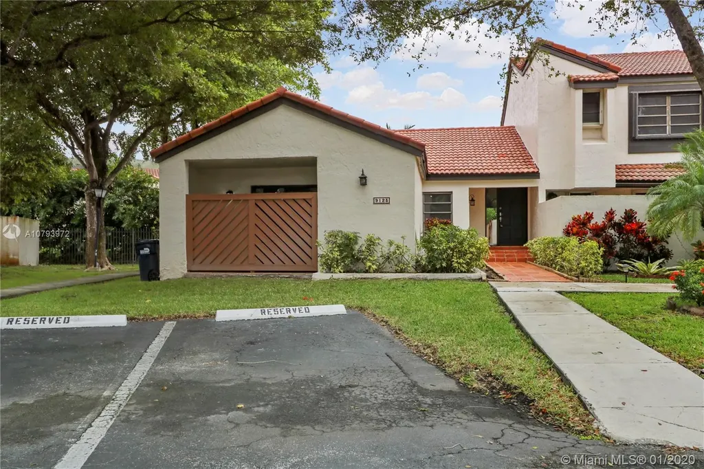 9123 SW 123rd Avenue Court Miami FL 33186