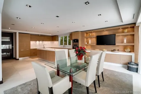 185 Los Pinos Court Coral Gables FL 33143