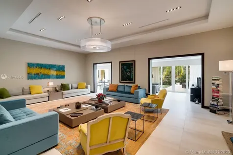 185 Los Pinos Court Coral Gables FL 33143
