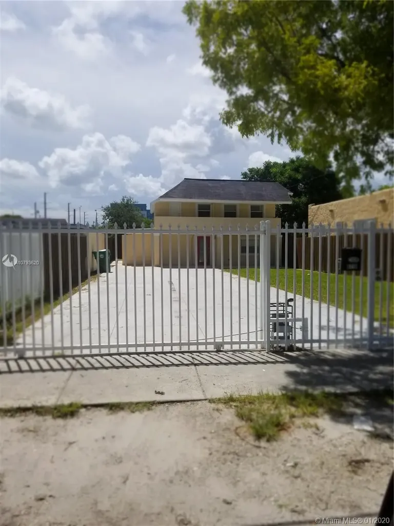 6716 NW 6th Avenue Miami FL 33150