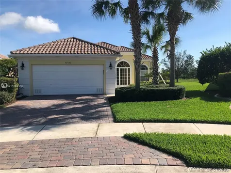 12132 SW Lockhaven Court Port St. Lucie FL 34987