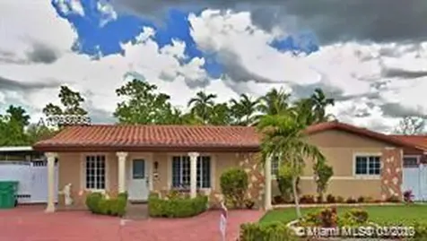 2751 Village Green Drive Miami FL 33175