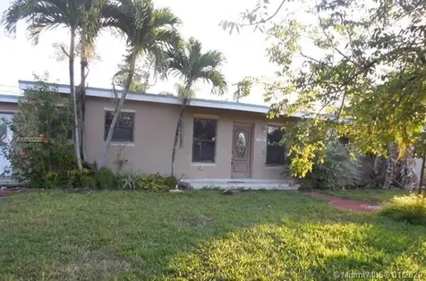 19241 Holiday Road Cutler Bay FL 33157