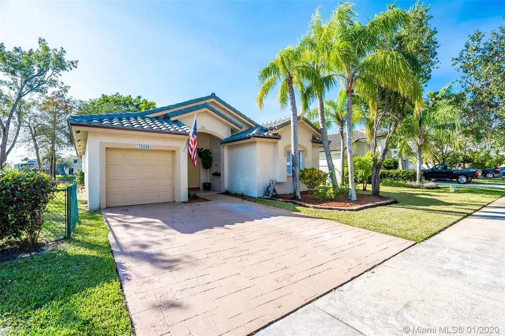 20506 SW 1st Street Pembroke Pines FL 33029