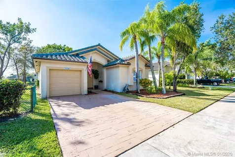 20506 SW 1st Street Pembroke Pines FL 33029