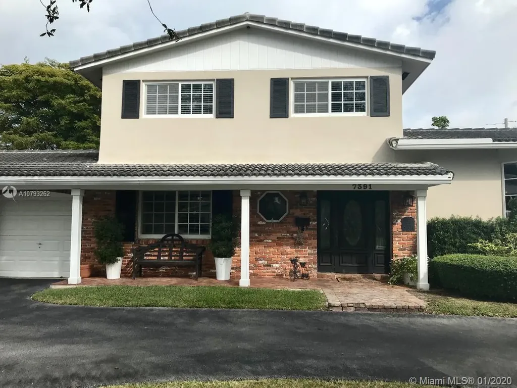 7391 SW 115th Street Pinecrest FL 33156