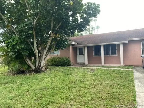 20040 NW 34th Avenue Miami Gardens FL 33056