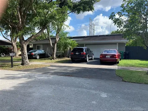 10265 SW 127th Court Miami FL 33186