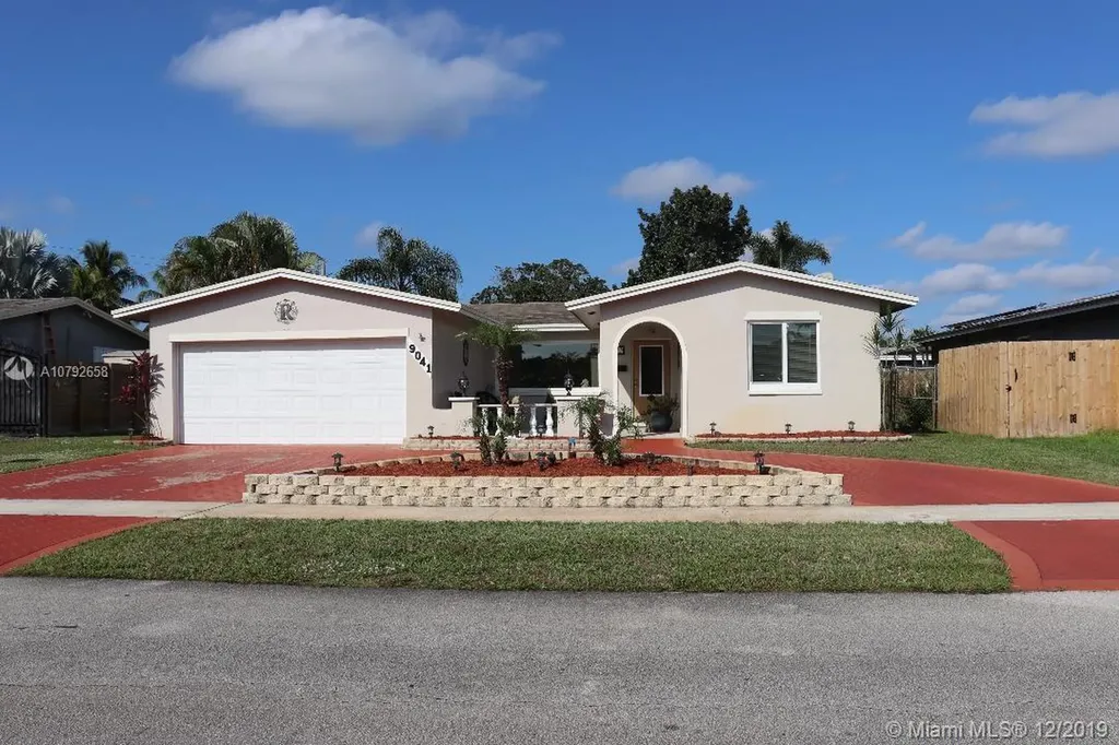 9041 NW 20th Street Pembroke Pines FL 33024