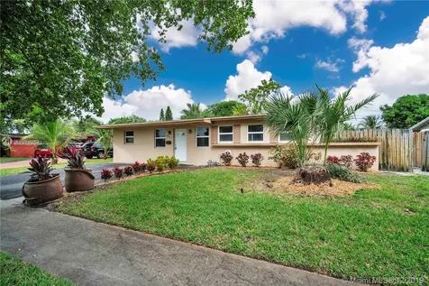 4961 NW 12th Street Lauderhill FL 33313