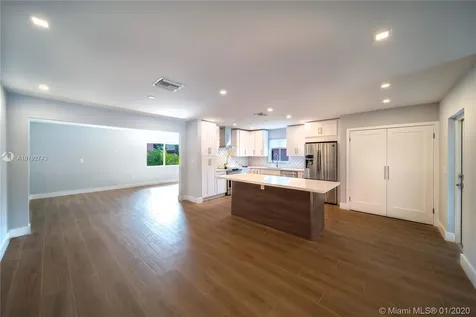 2300 SW 10th Street Miami FL 33135