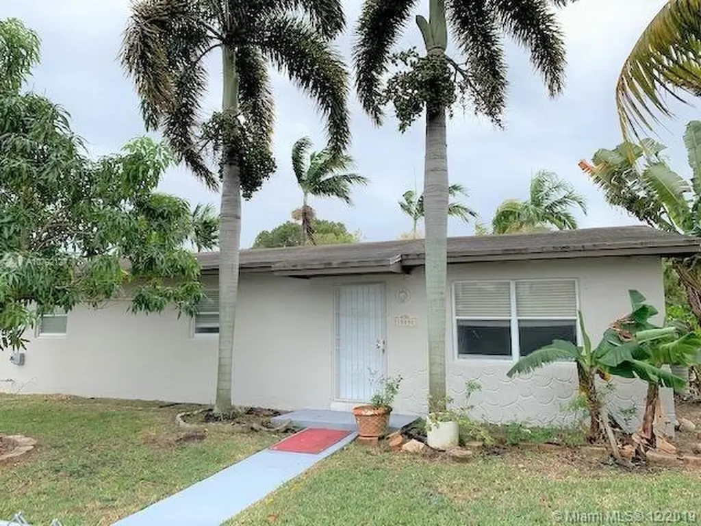 15052 SW 300th Terrace Homestead FL 33033