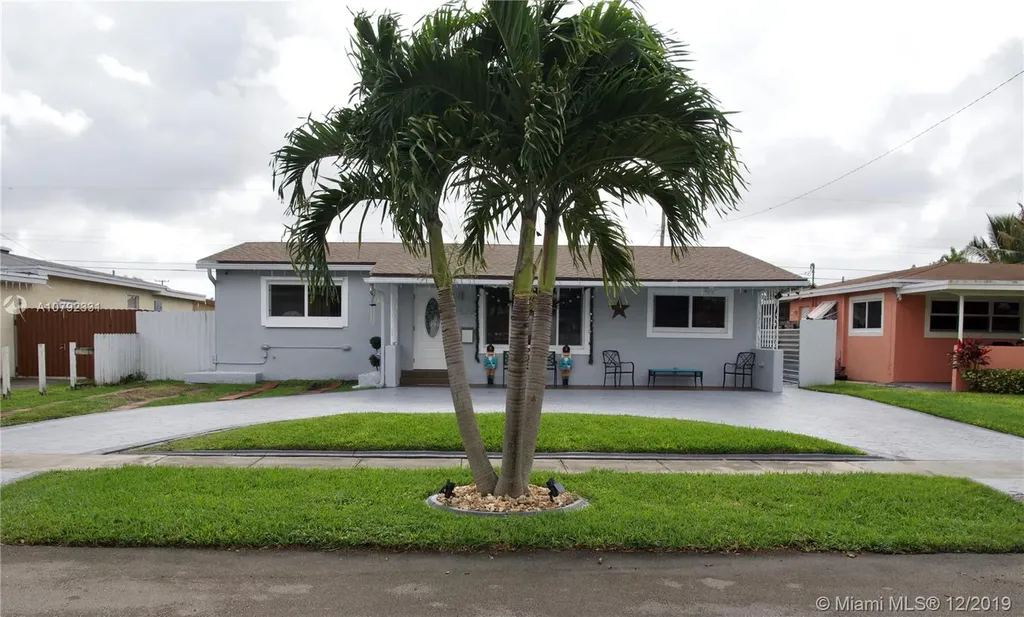 7520 Buchanan Street Hollywood FL 33024