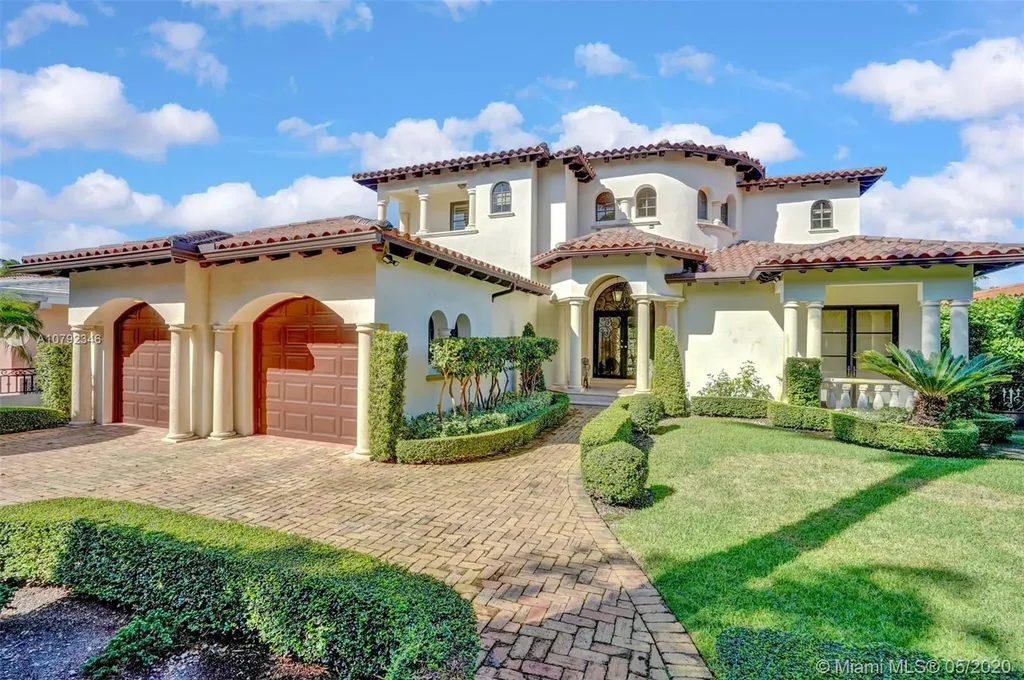 5320 Riviera Drive Coral Gables FL 33146