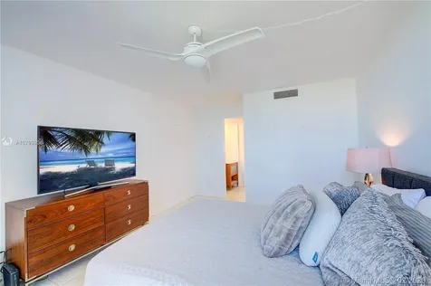 20335 W Country Club Drive Aventura FL 33180