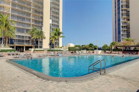 20335 W Country Club Drive Aventura FL 33180