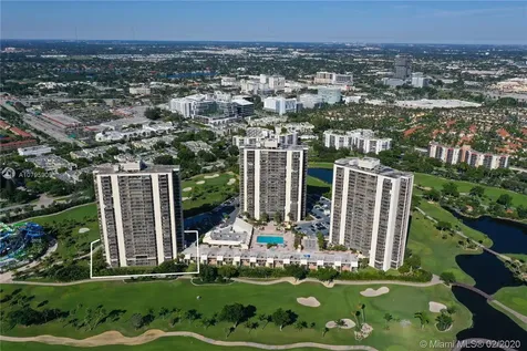 20335 W Country Club Drive Aventura FL 33180