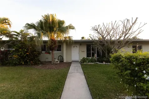 9340 SW 180th Street Palmetto Bay FL 33157