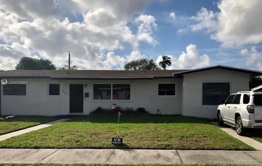 5410 W 10th Lane Hialeah FL 33012