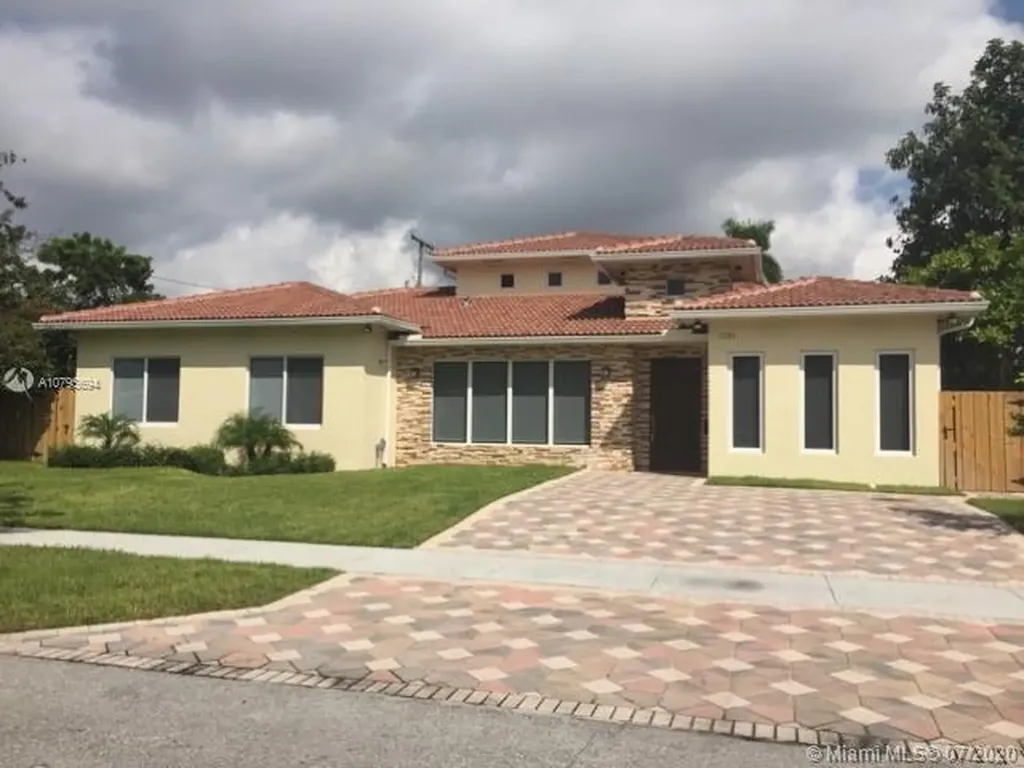 1131 NE 178th Terrace North Miami Beach FL 33162