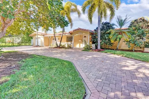8305 SW 98th Street Miami FL 33156