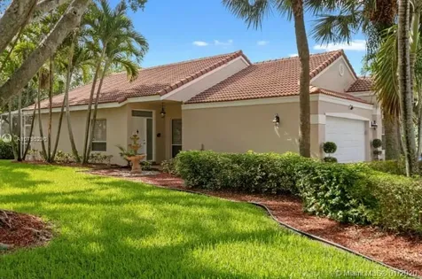 1140 NW 105th Way Plantation FL 33322