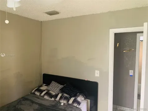 4351 NW 186th Street Miami Gardens FL 33055