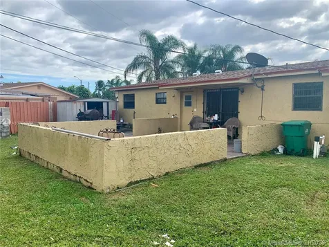 4351 NW 186th Street Miami Gardens FL 33055